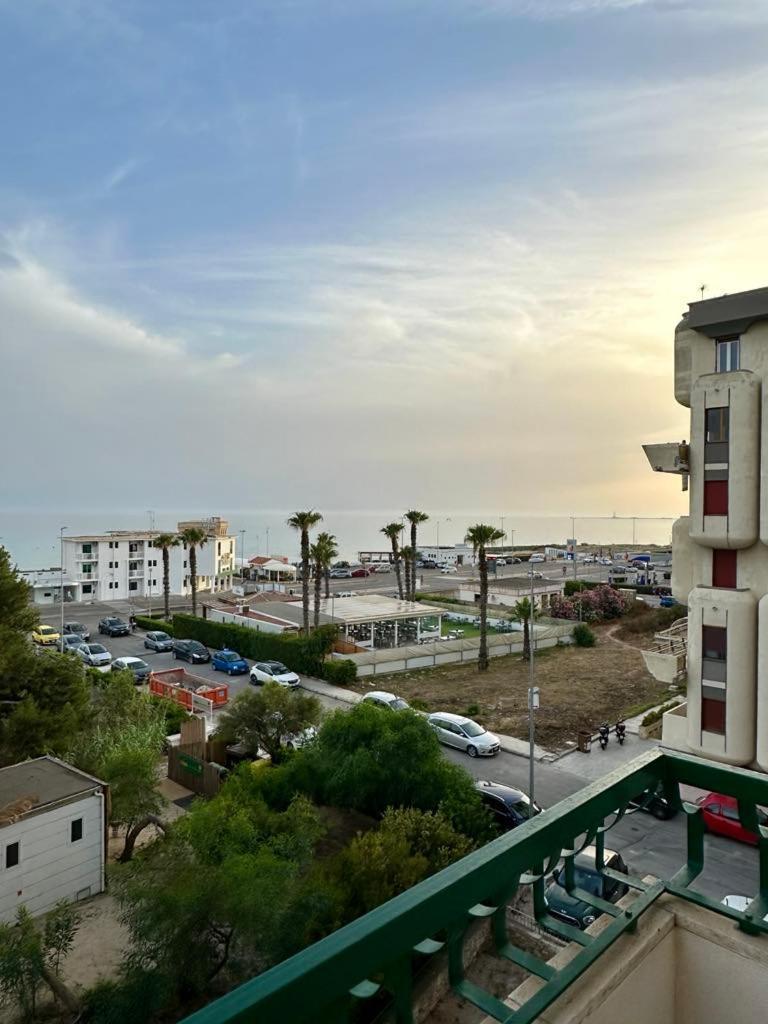 Sea View Apartment Gallipoli Eksteriør billede