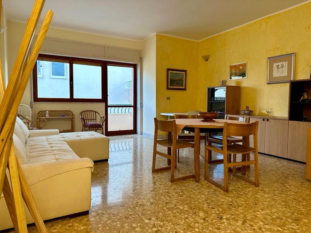 Sea View Apartment Gallipoli Eksteriør billede